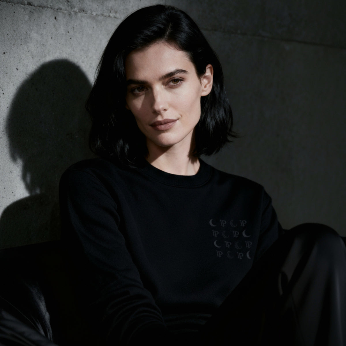 NOIR - Essential Premium Pullover